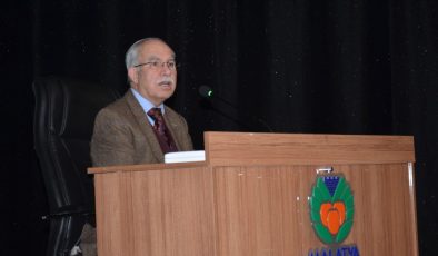 İmam Şafi Konferansı Yapıldı