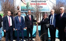 Başkan Geçit, Çiftçilere 44 Bin Meyve Fidanı Dağıttı!