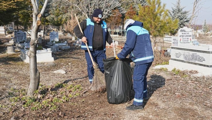 Battalgazi’de Mezarlıklar Temizlendi!