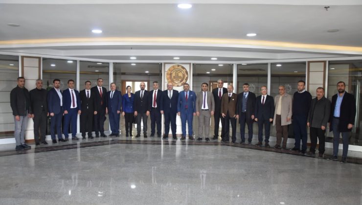 Sadıkoğlu, Ticari Faizlerinde İndirilmesini İstedi!