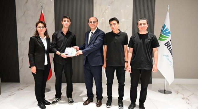 Gençler sordu, İlhan Geçit cevapladı