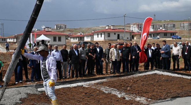 Vali Seddar Yavuz, Doğanşehir ilçesinde incelemelerde bulundu